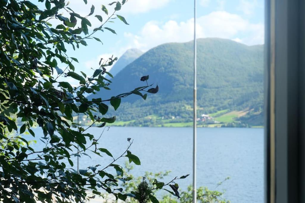 Apartment With Lake View In Jolster Årdal Kültér fotó